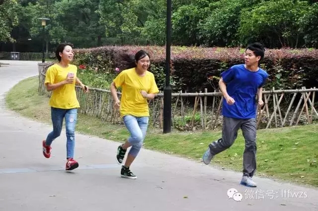 55bb32e2df5ae.jpg 12.jpg